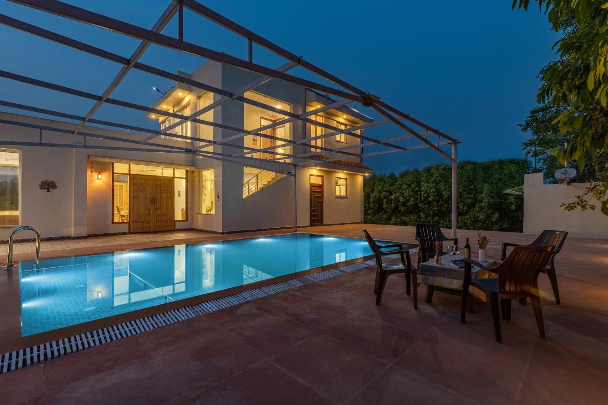 Alaya Stays Raga 2Bhk Farmstay With An Entertainment Lounge Sohna Exterior foto